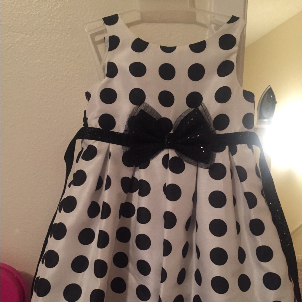 Girls dress